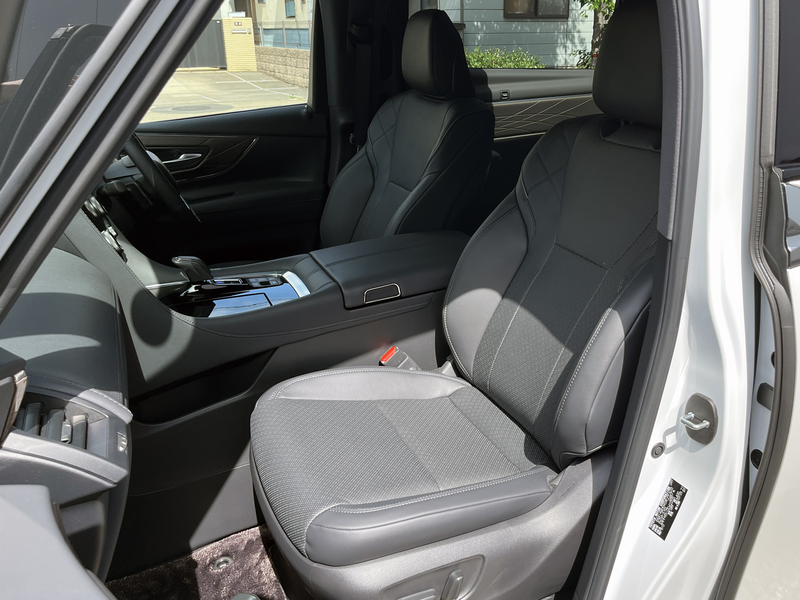VELLFIRE HEV Executive Loungeリッチライン