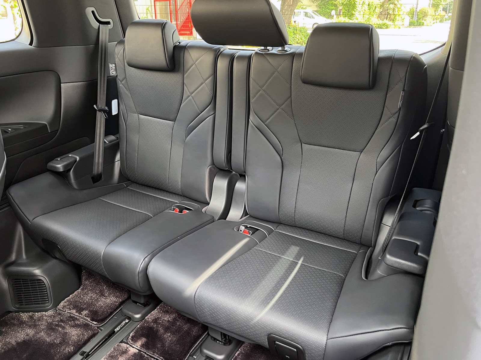 VELLFIRE HEV Executive Loungeリッチライン