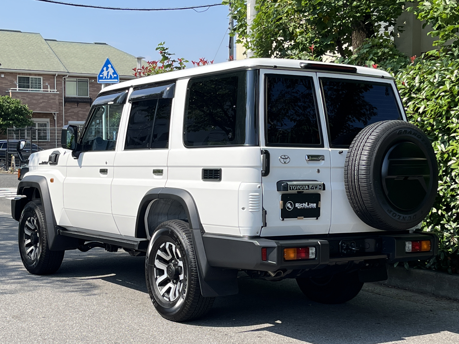 LAND CRUISER 70 AXリッチライン