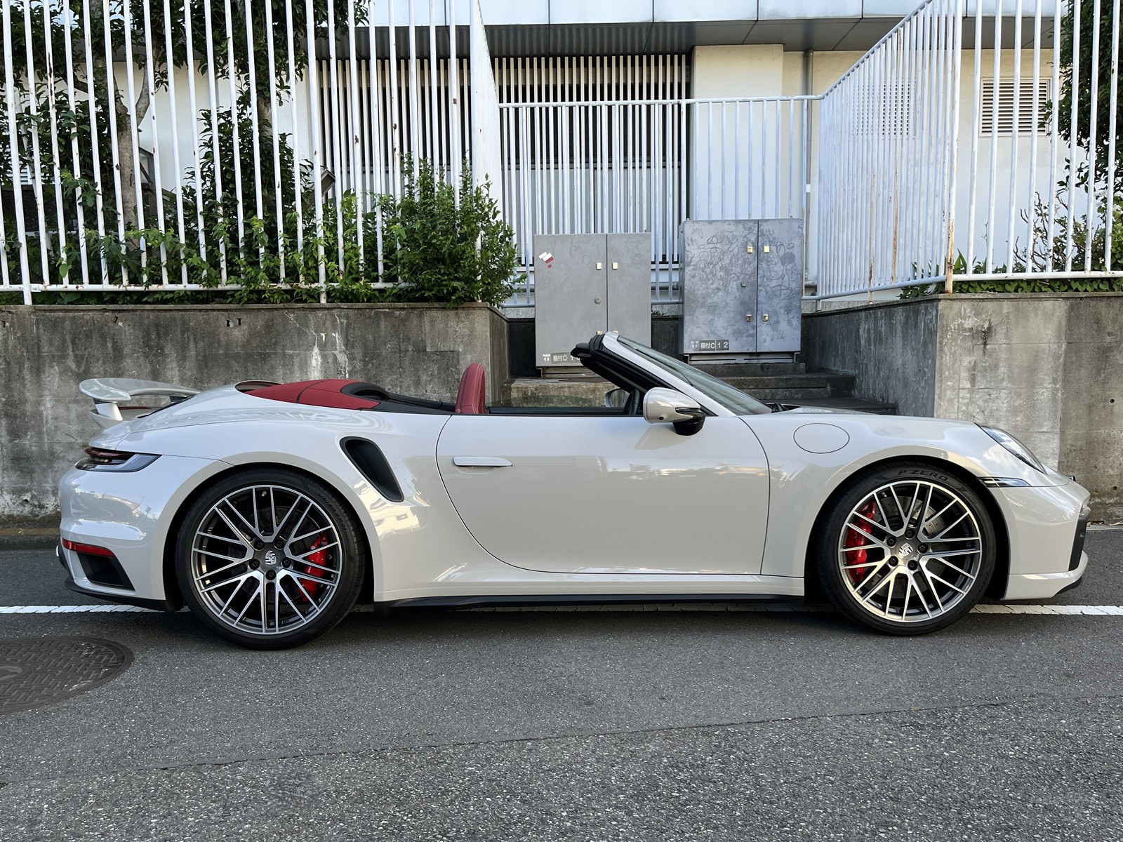 911 Turbo Cabriolet(Type992.1)リッチライン