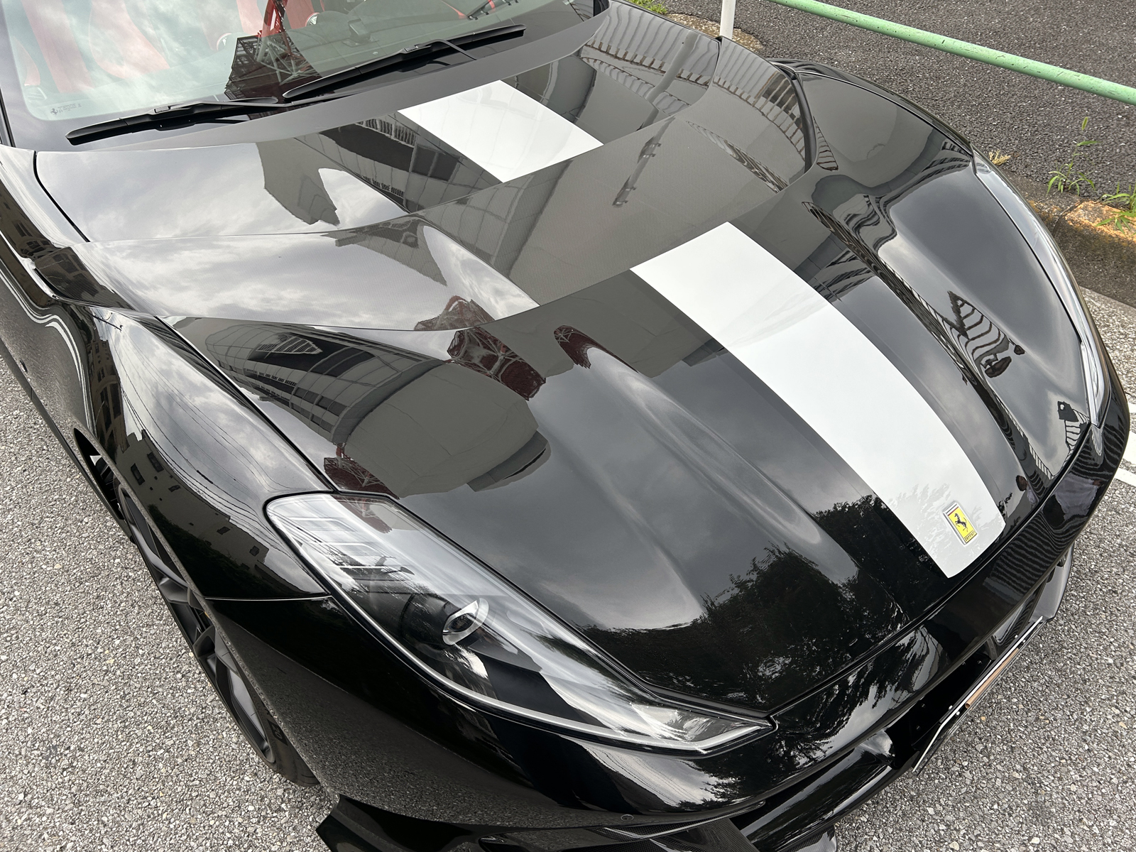 812 Competizione Aリッチライン