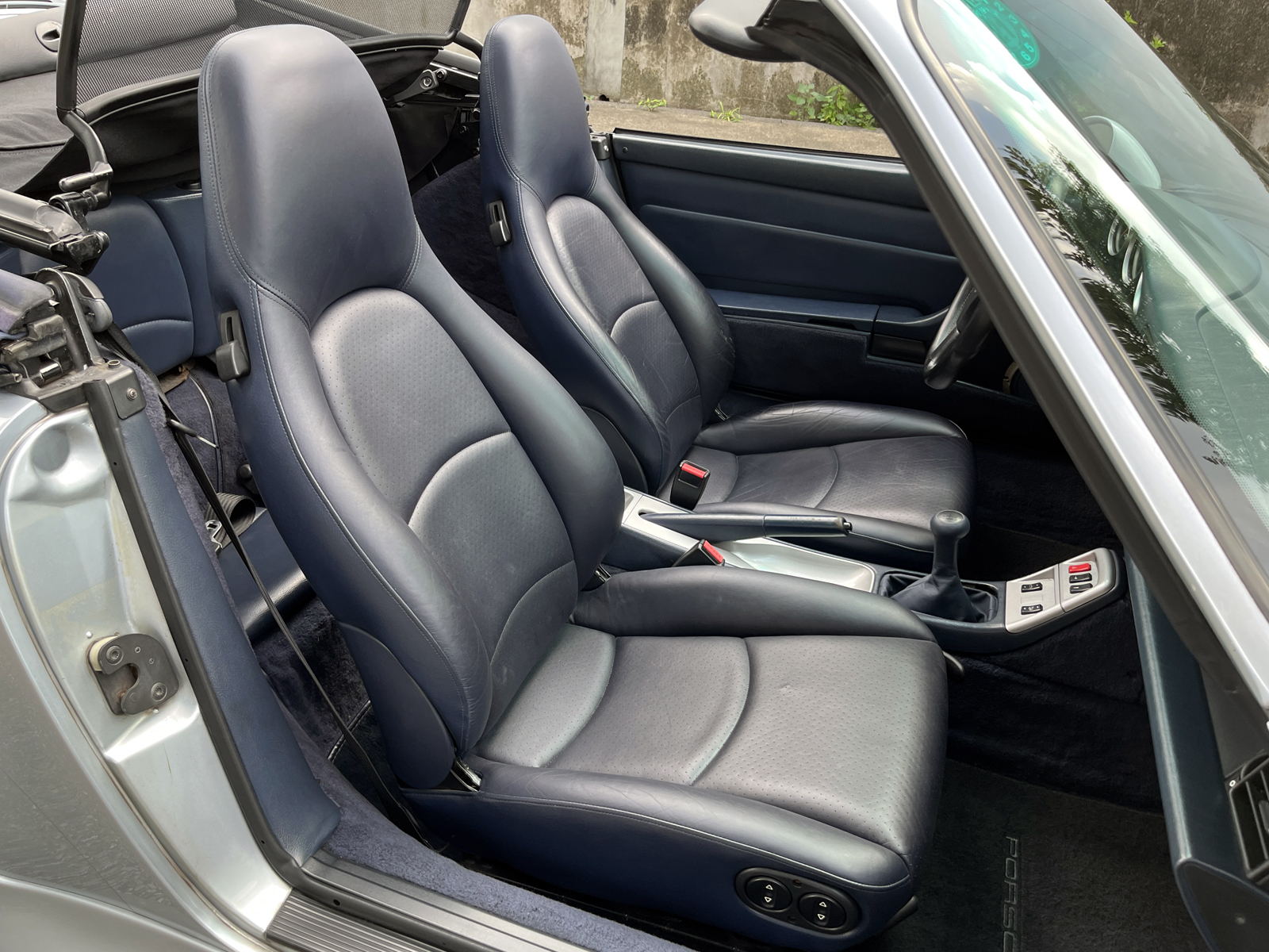 911 Carrera Cabriolet(Type993)リッチライン