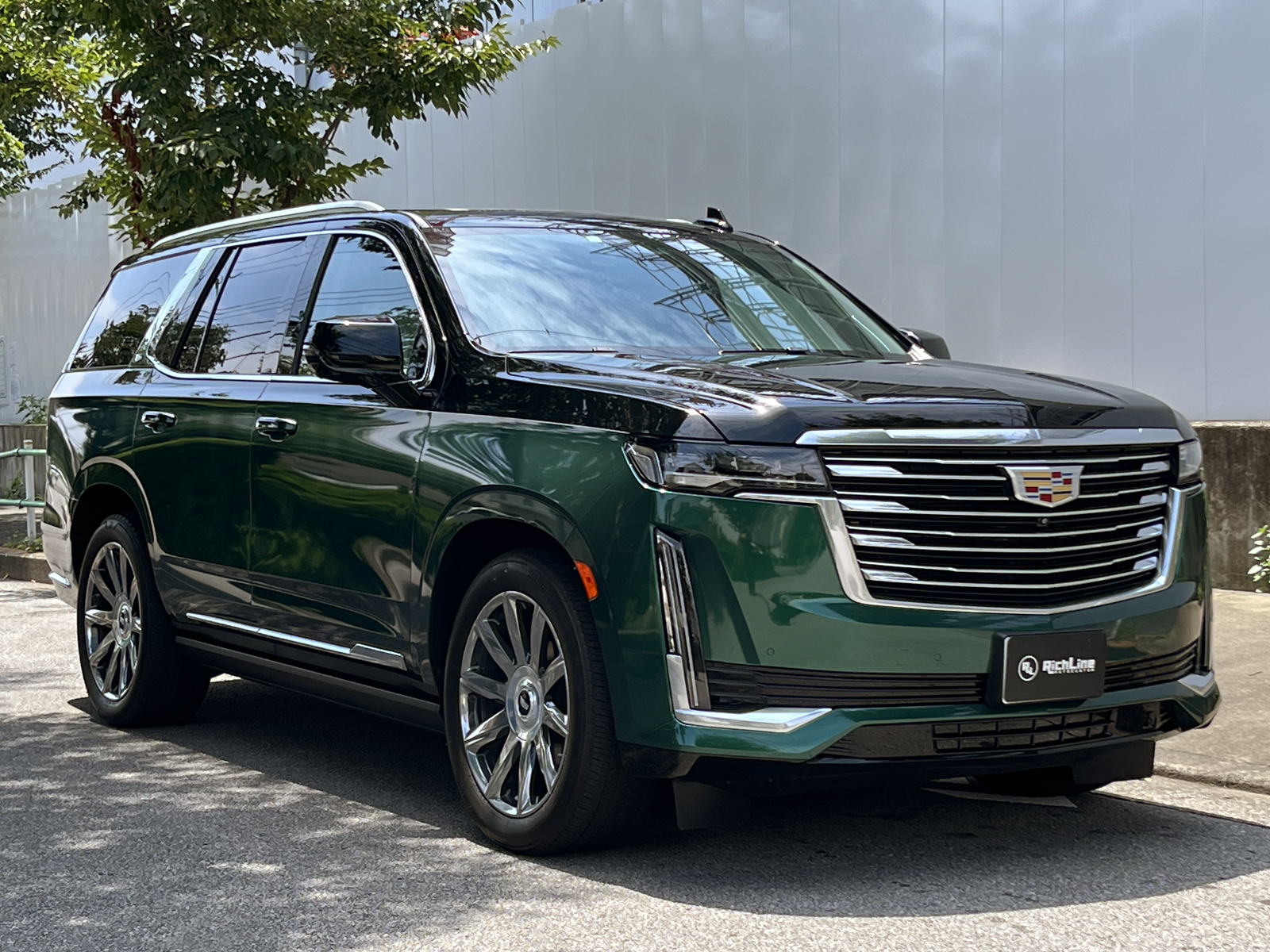 ESCALADE PLATINUMリッチライン