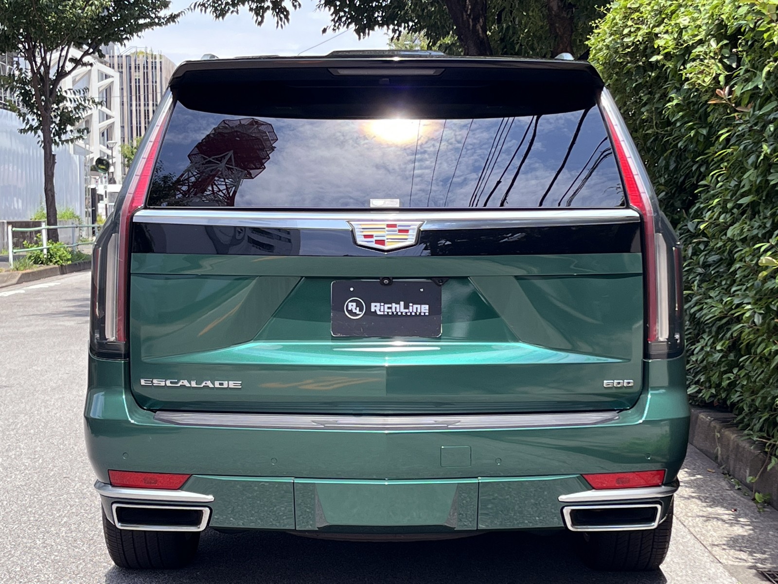 ESCALADE PLATINUMリッチライン