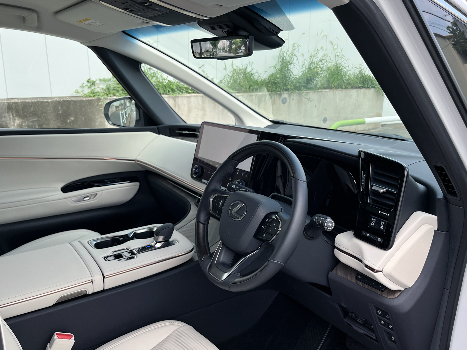 LM500h version Lリッチライン