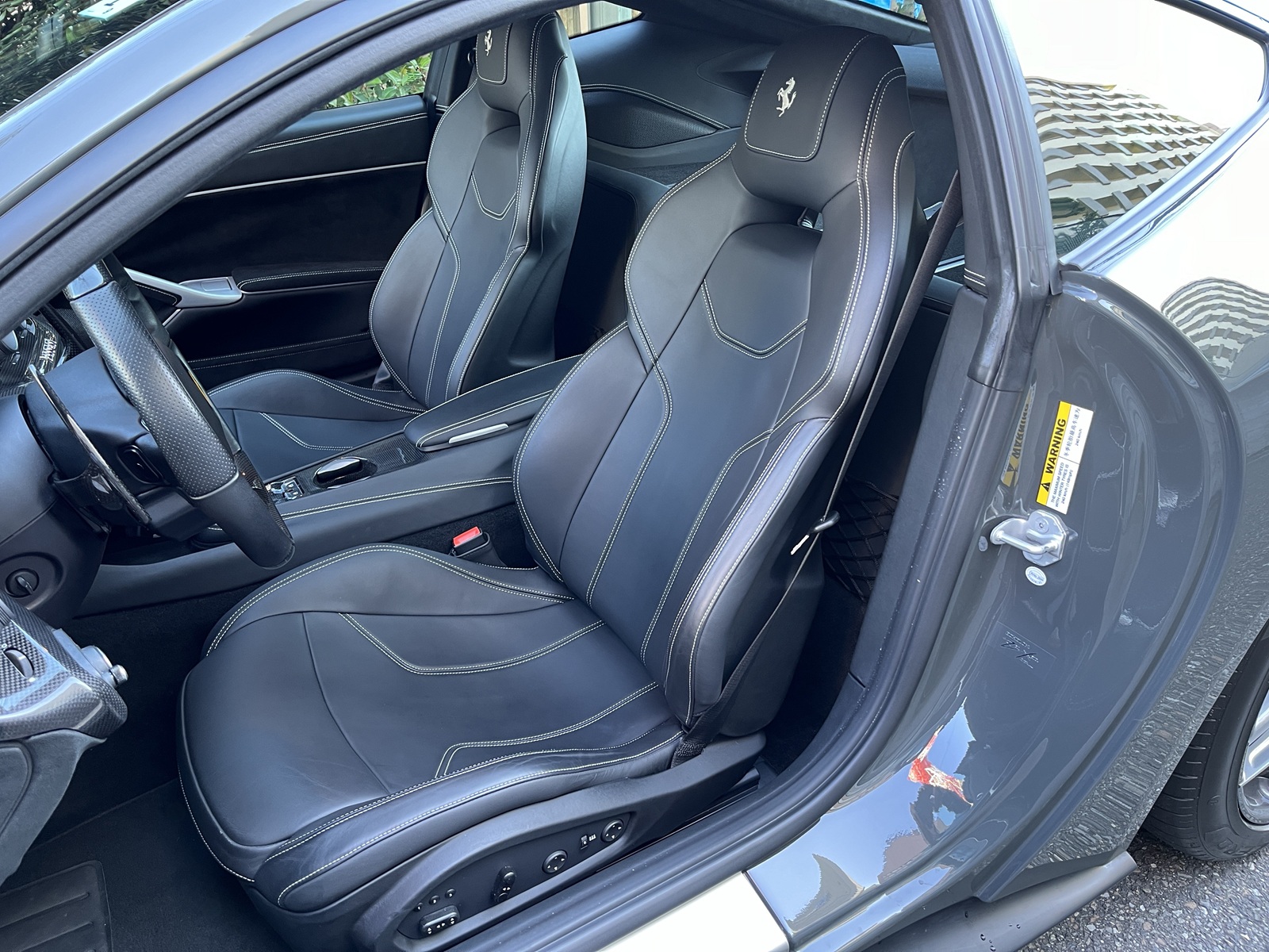 F12 BERLINETTAリッチライン