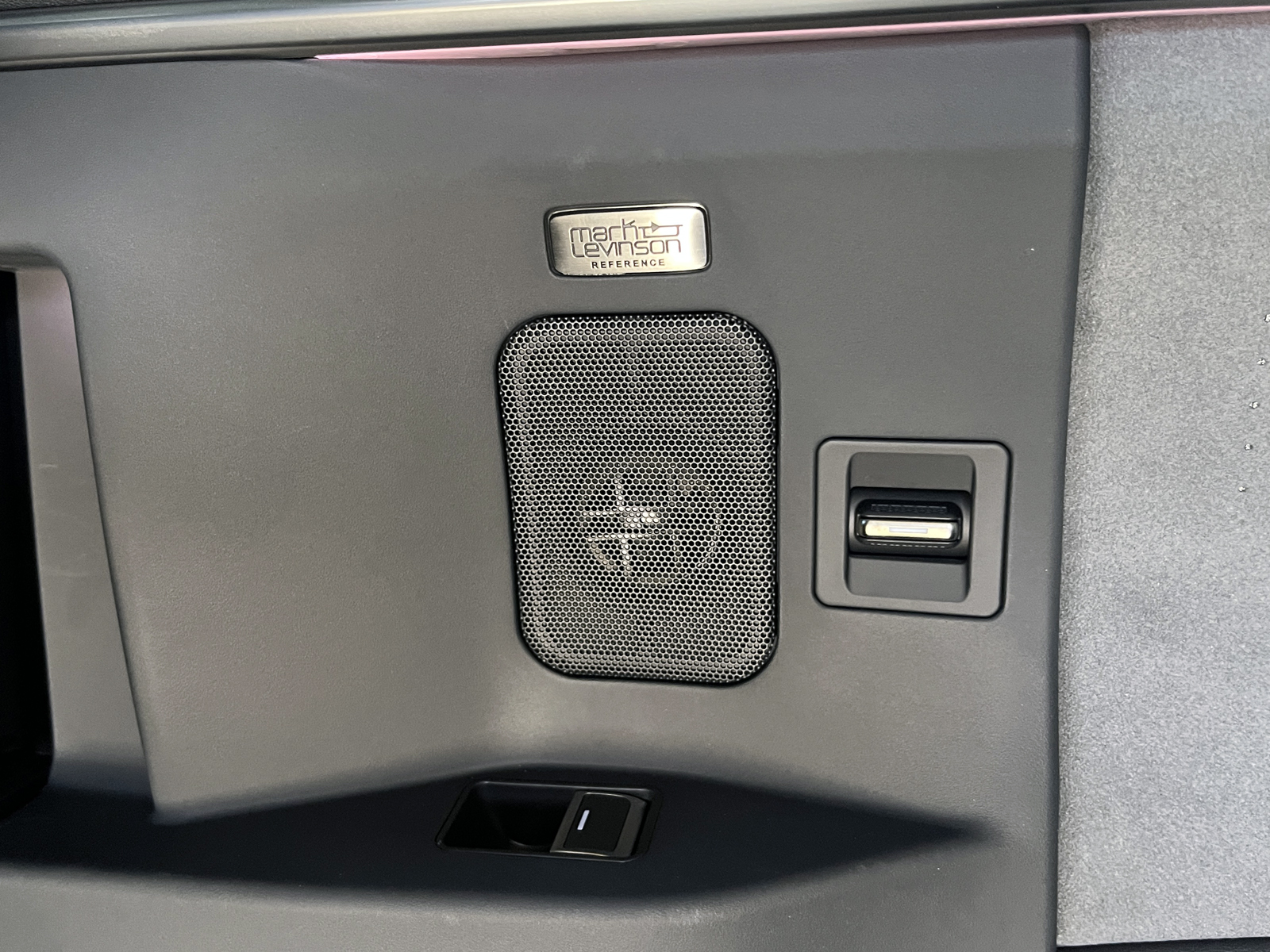 LM500h version Lリッチライン