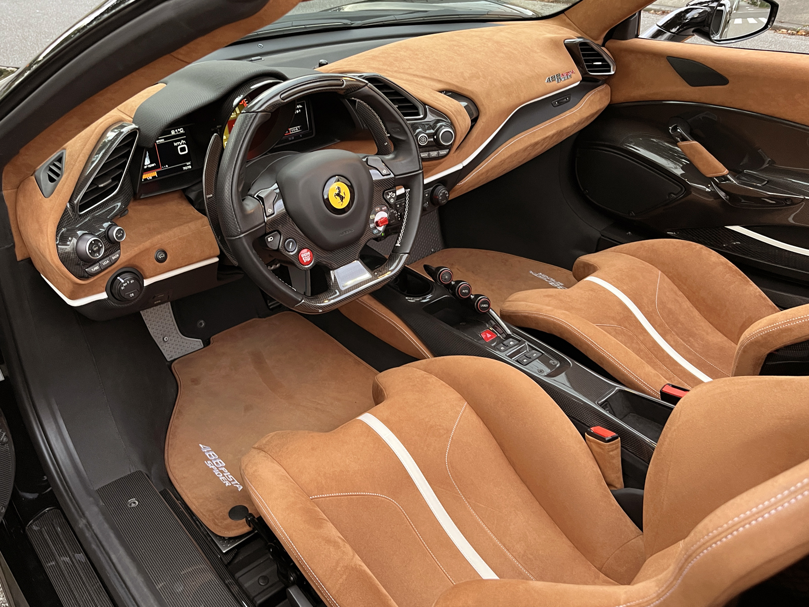 488 Pista Spiderリッチライン