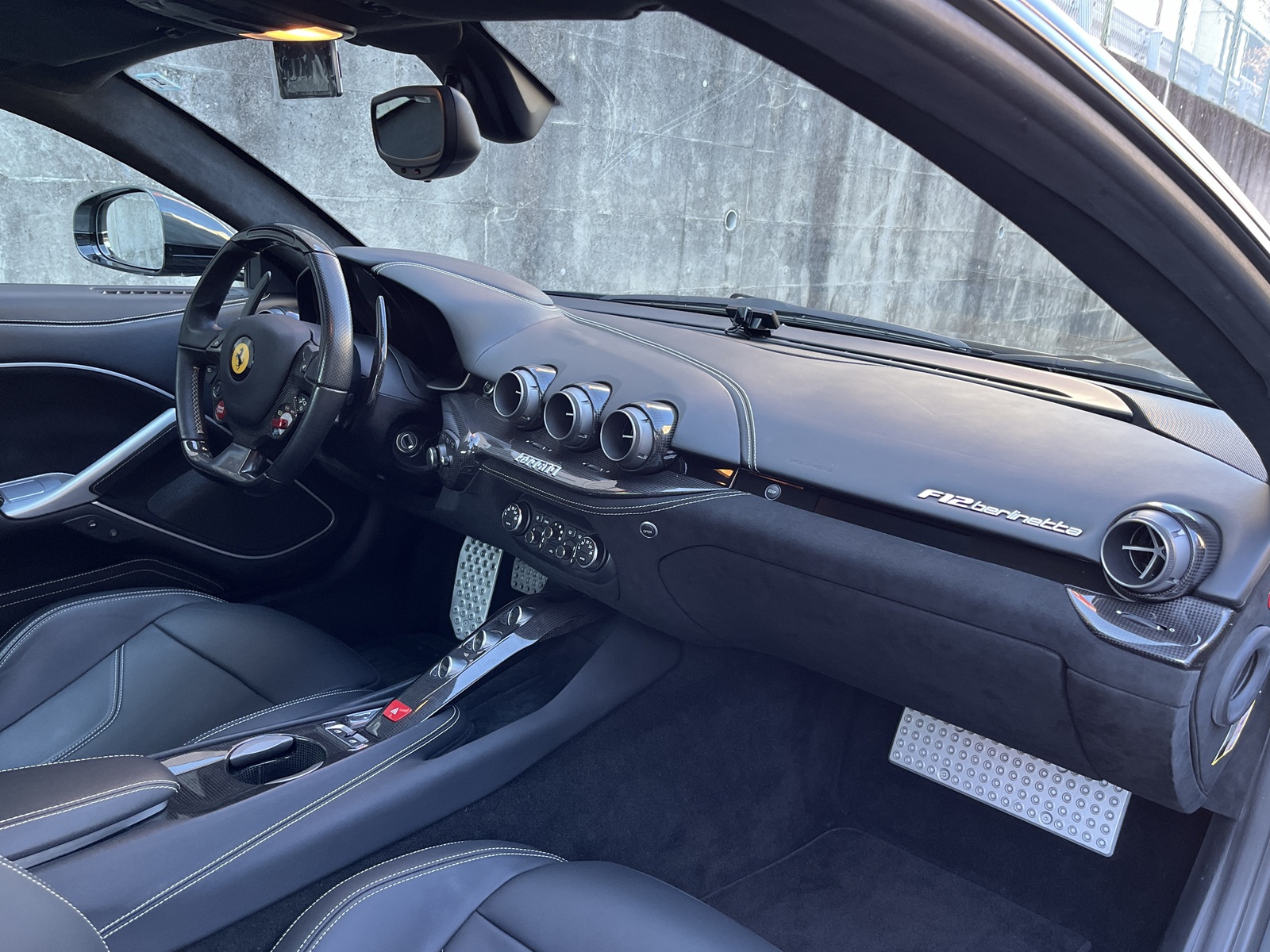 F12 BERLINETTAリッチライン