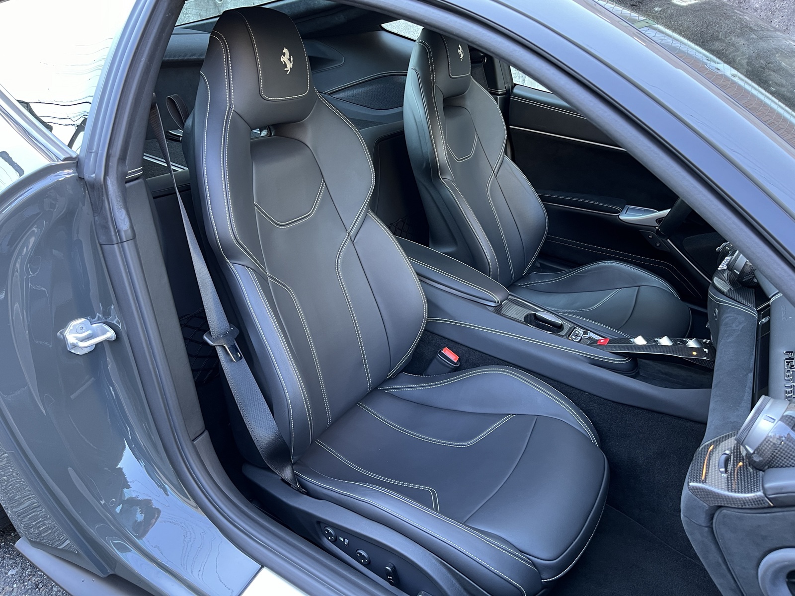 F12 BERLINETTAリッチライン